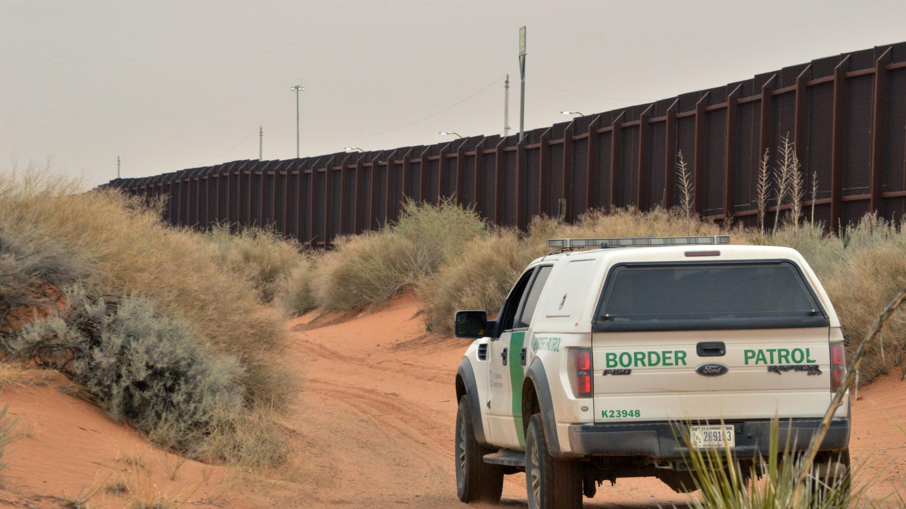 Border Patrol agents in Arizona arrest an MS-13 gang member
